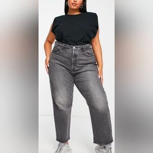 Levi's Women's Black Ribcage Straight Ankle Jeans